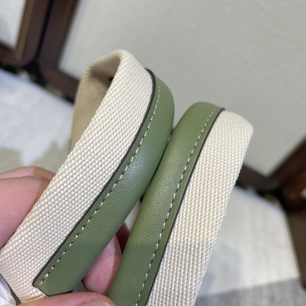 スーパーコピーブランドバッグ内部構造
